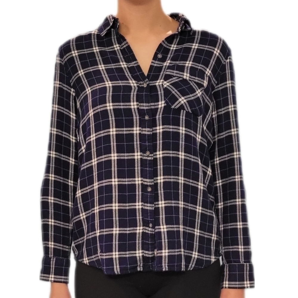 Eddie Bauer Women's blue/white plaid button down shirt size Medium
